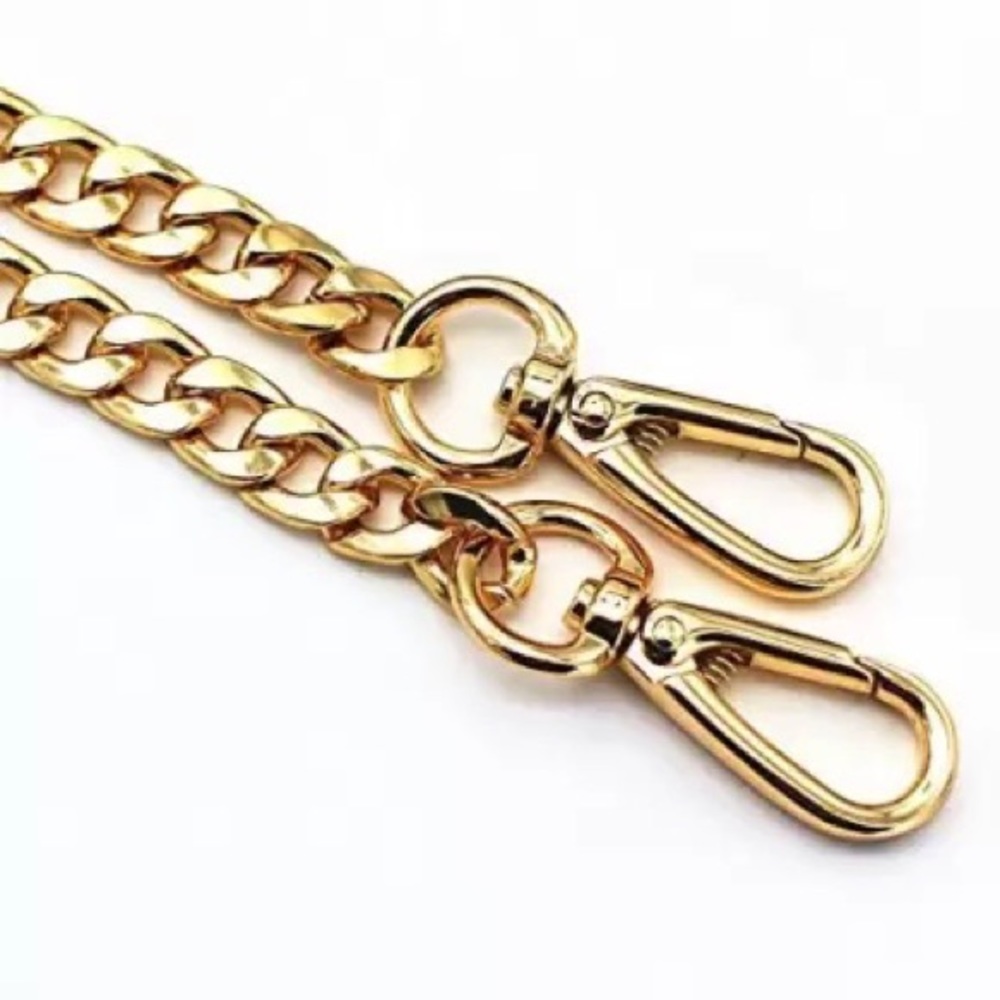 Add a crossbody chain to any clutch or small bag purchase! Must purchase bag!